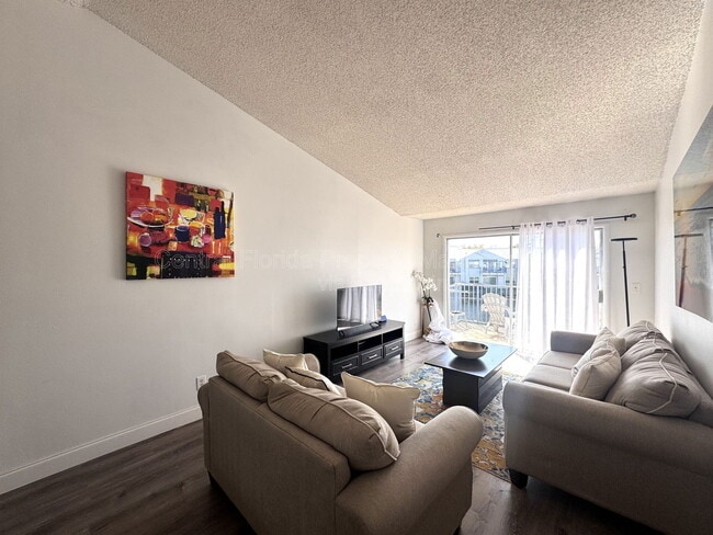 Photo - 2544 Woodgate Blvd Unit 204 204