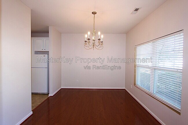 Photo - 508 Bayou Ct