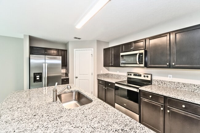 Photo - 9148 Udell Ln