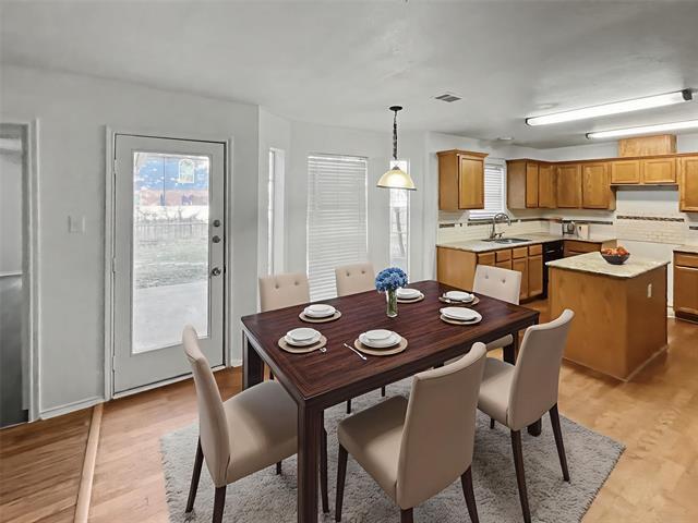 Photo - 611 Mariposa Dr