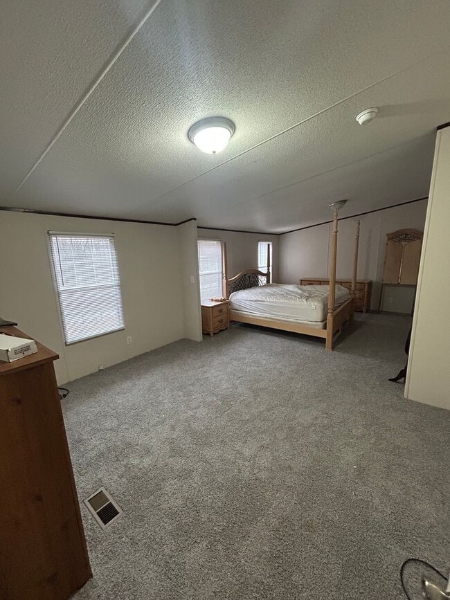 Photo - For Rent - Madison Co.-Comer, GA-New Hope Church Road-FURNISHED-4bedroom and 2bathroom-Right off ...