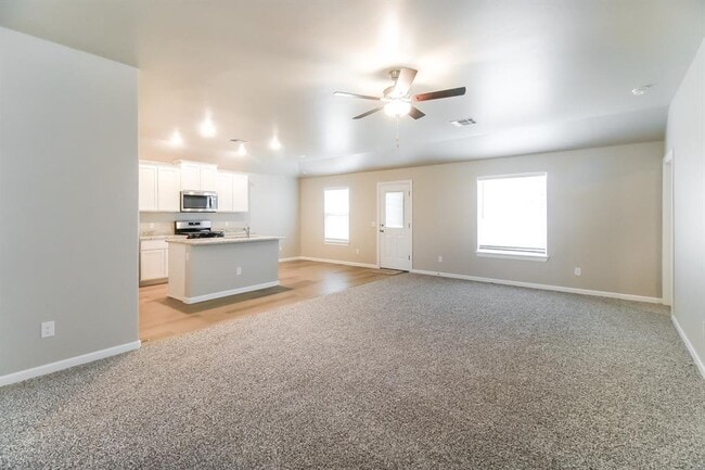 Photo - 2516 Rosewood Ln