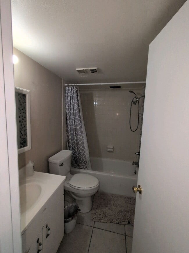 Photo - 510 Avenue K NW