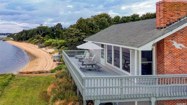 Building Photo - 1355 Watersedge Way Rental