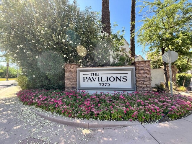Photo - EXCLUSIVE 2 BEDROOM WATERFRONT CONDO IN GAINEY RANCH PAVILLIONS Unidad 130