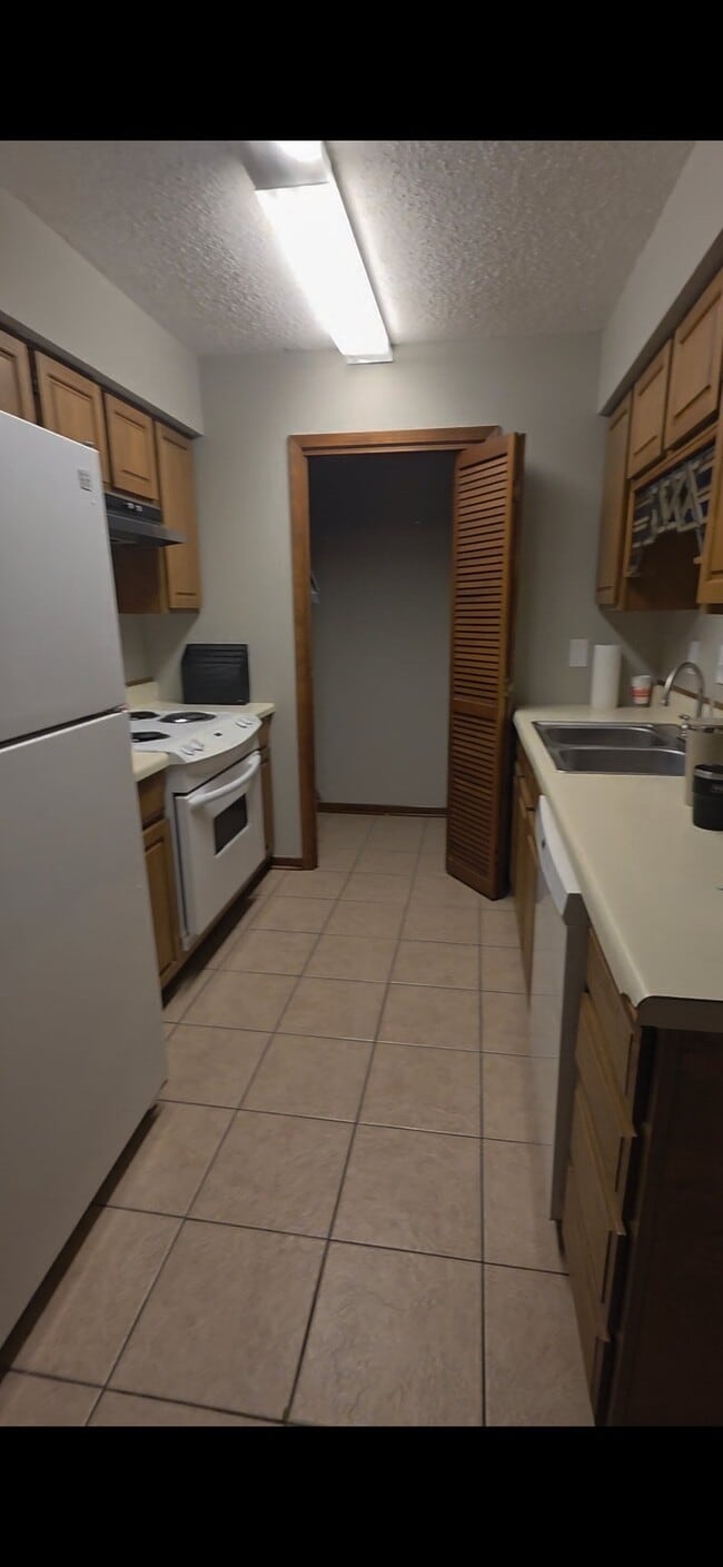 300 Windermere Blvd