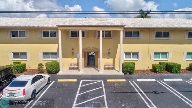 Photo - 2811 NE 51st St Condo Unit 16