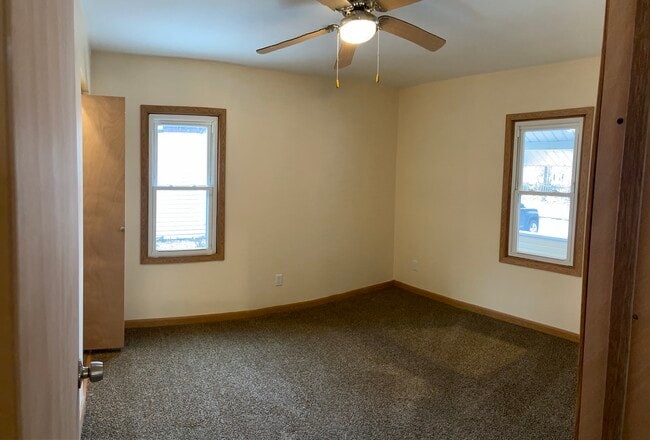 Photo - 986 Tritt Dr