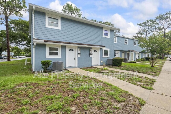 Photo - 11357 Bedford Oaks Dr Townhome