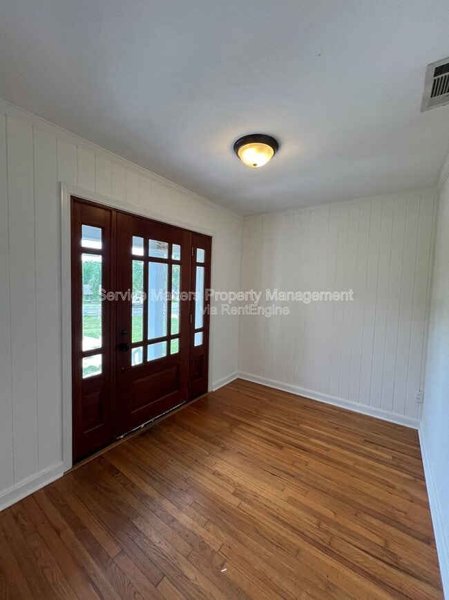 Photo - 3543 Bayou Blvd
