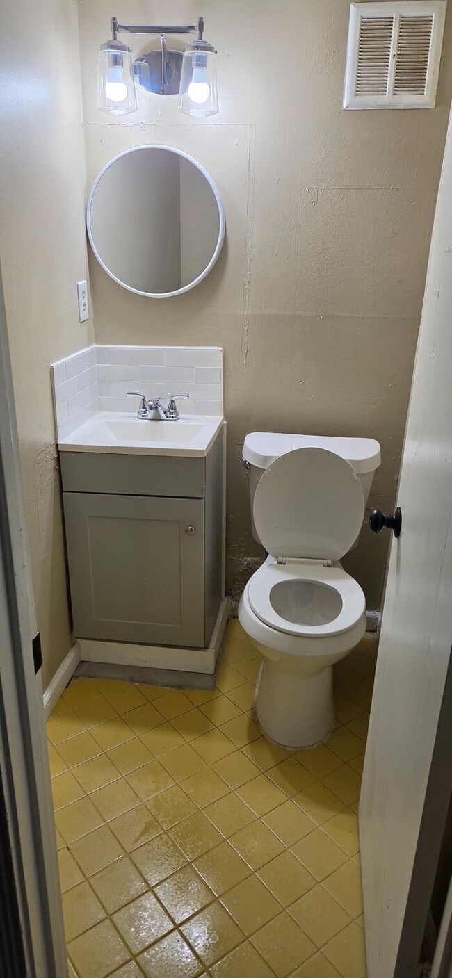Two Bedroom Home, Recently Renovated
