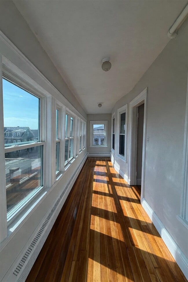 Photo - 441 Broadway Unit 441