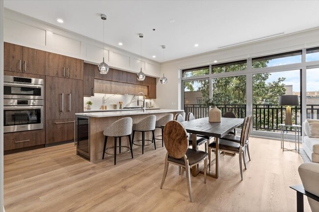 Photo - 3951 N Wayne Ave