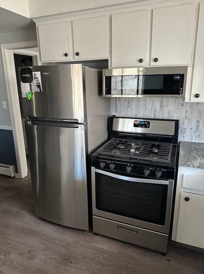 Photo - 640 Cumberland St