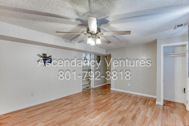 Photo - 1138 Vitt Dr