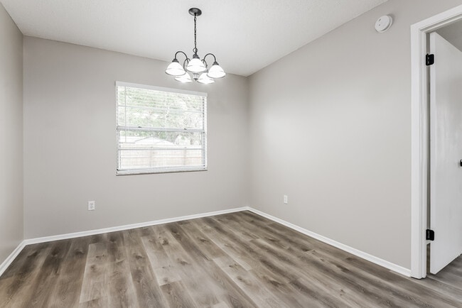 Photo - 4730 Mesa Verde Dr House