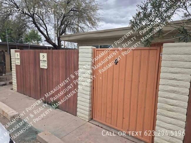 Photo - 3302 N 67th St Unidad 4