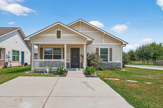 Building Photo - 1202 Cedar Creek Drive Rental