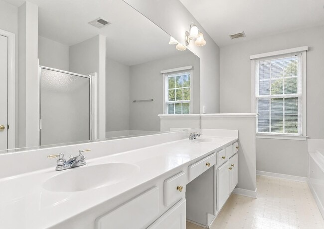 Photo - 10813 Kittery Pl