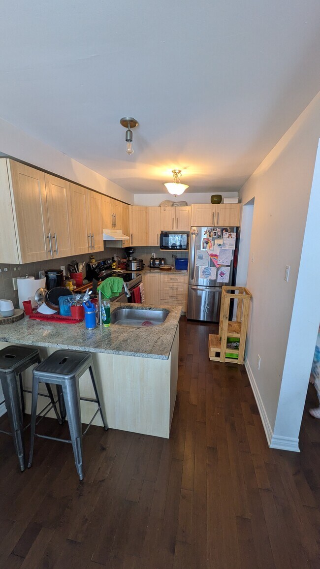 Photo - Spacious 3-Bedroom Townhouse for Rent – Plateau, Gatineau