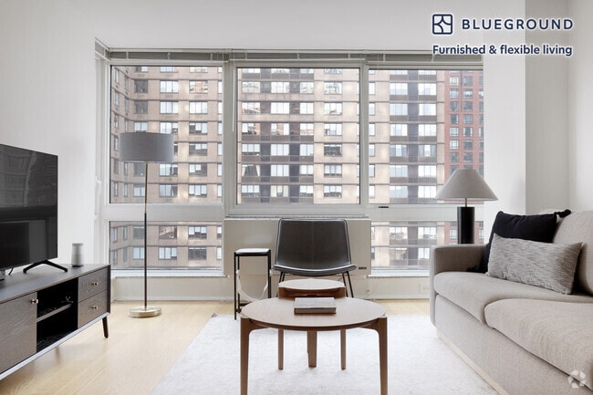 Building Photo - 215 E 96th St Rental