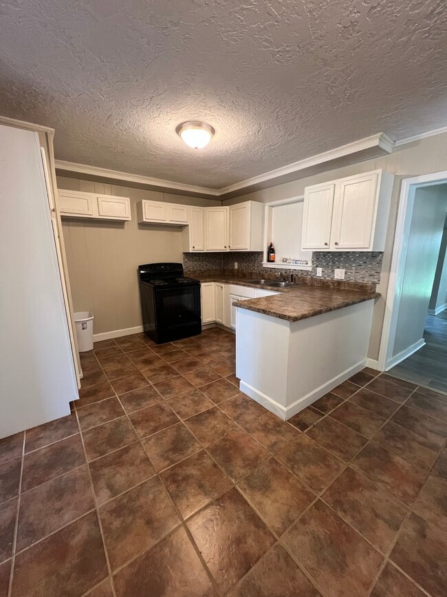 Photo - 268 East End Dr