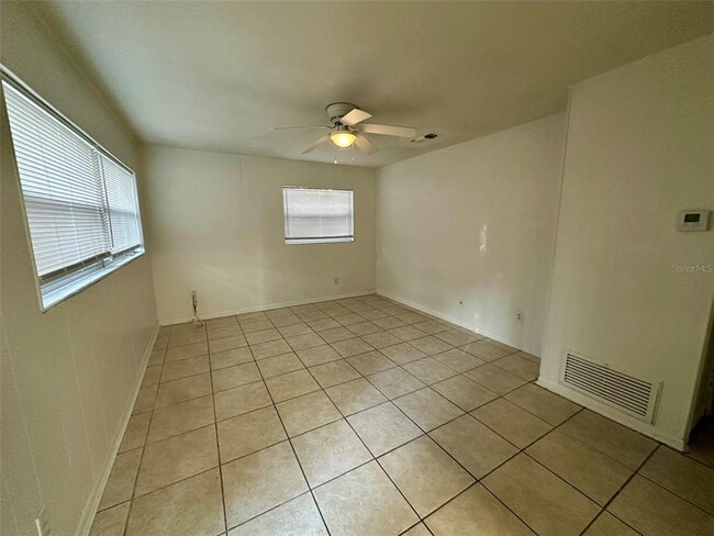 Photo - 1916 NE 21st Pl