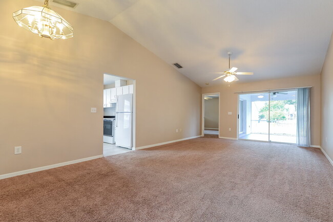 Photo - 1205 Oak Trace Dr
