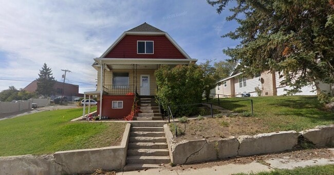 Photo - 613 Sage Ave