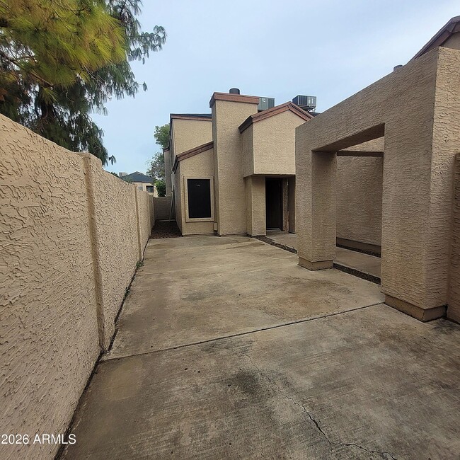 Photo - 3302 E Aire Libre Ave