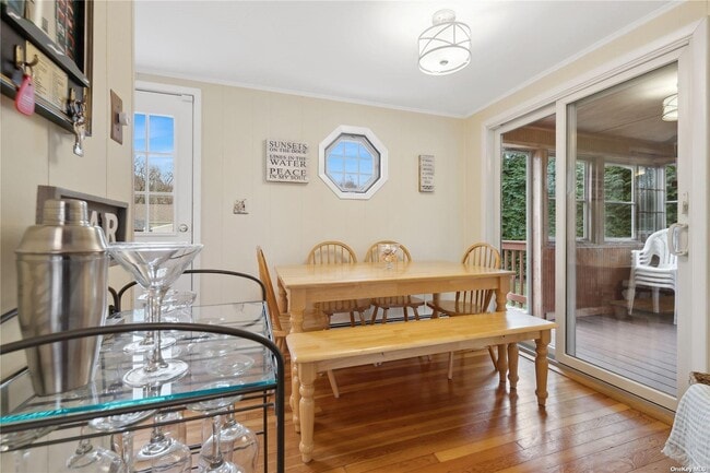 Photo - 220 Fiddler Ln