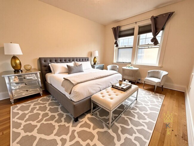 455 Washington St Unit 4