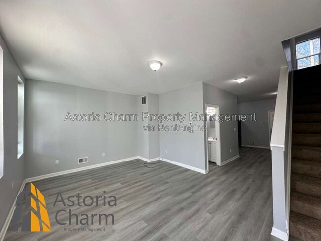 Photo - 614 Linnard St