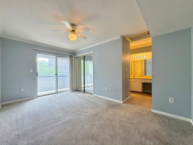 501 W 26th St Unit 321
