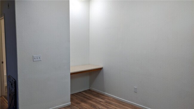 Photo - 41410 Juniper St