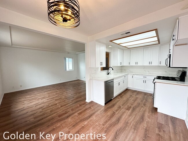 Photo - Remodeled Two-Bedroom Townhome in Encinitas Village!