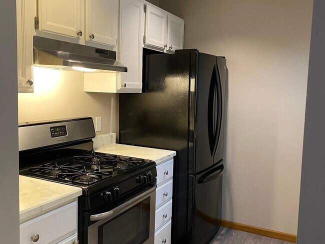 Photo - 18157 Mohawk Dr