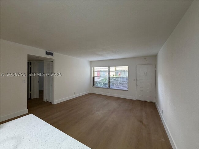 Building Photo - 3540 N University Dr Unit C-6