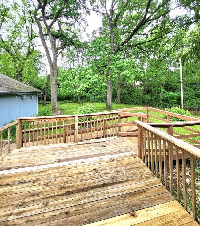 Photo - 4931 Appleton Ave