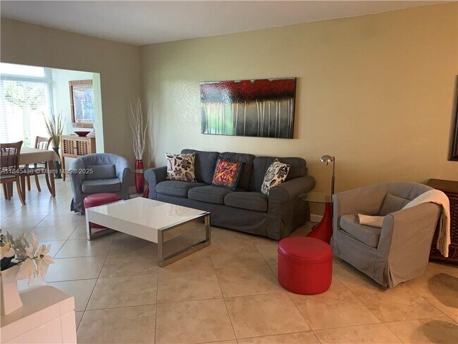 Photo - 3430 NW 52nd Ave Unit 103