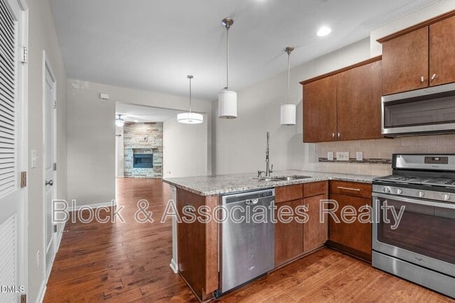 Photo - 126 Churment Ct