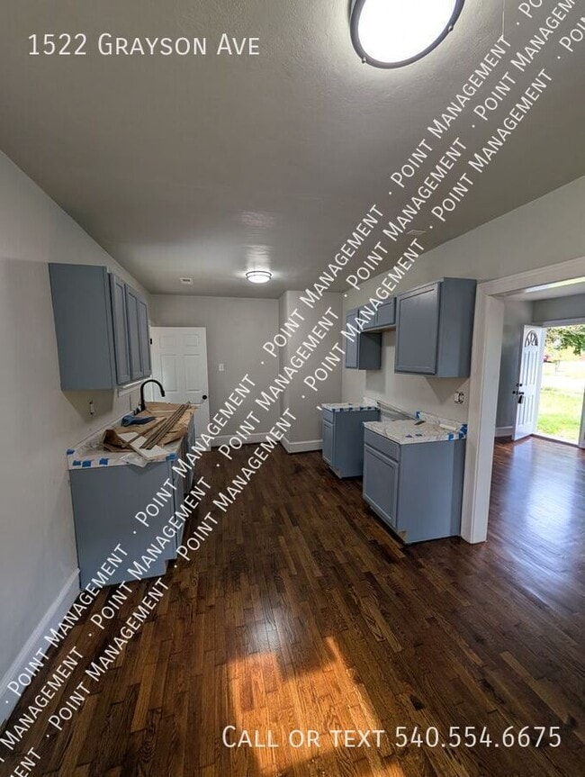 Photo - 1522 Grayson Ave NW