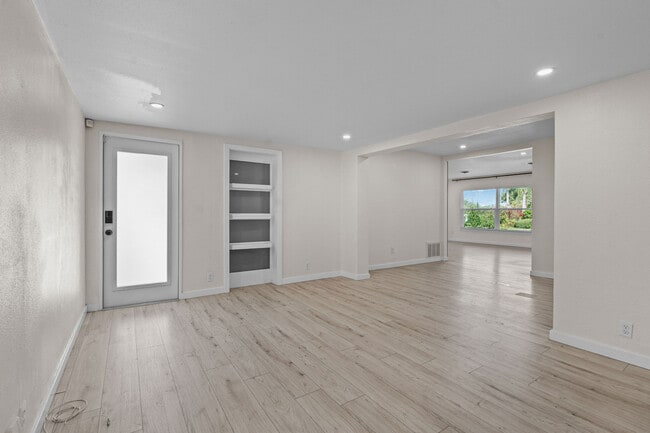 Photo - 1401 Drew St