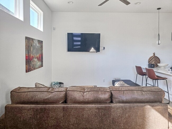 Photo - 203 Danna Ln Unit D