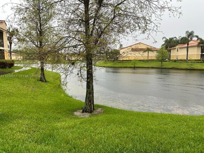 Photo - 1247 SW 46th Ave Unidad 1311