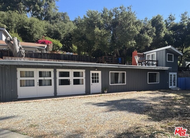 Building Photo - 1710 Topanga Skyline Dr Rental