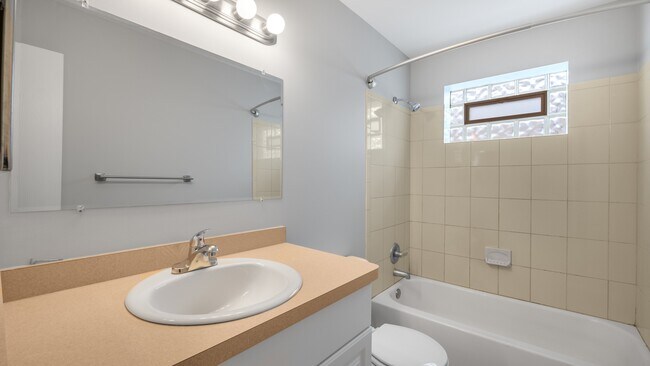 Photo - Galpin Apartments