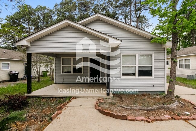 Photo - 611 Brown Ave