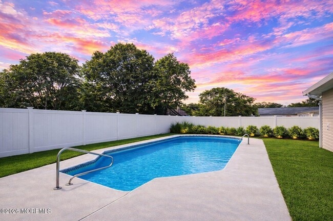 Photo - 701 Northampton Blvd