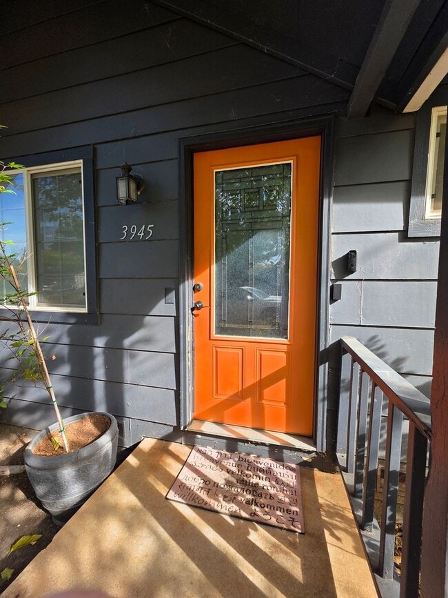 Photo - 3 BED/1 BATH LOCATED IN REDDING, CA